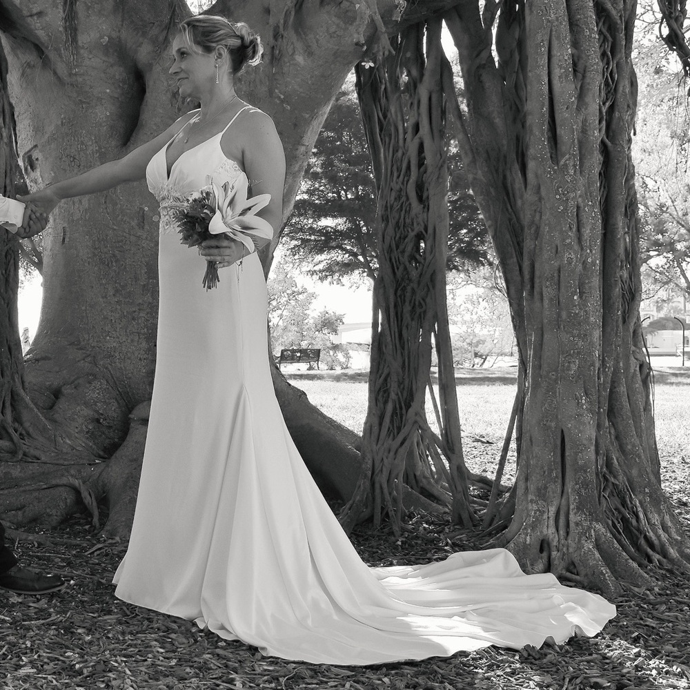 Rebecca Ingram, Cody, wedding dress label size 10 altered to street size 6